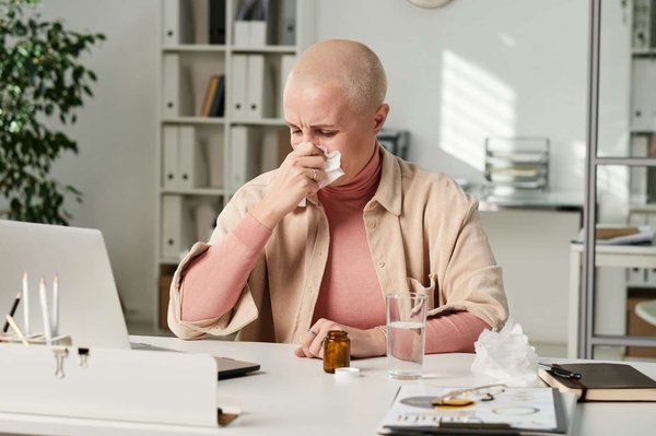 Quels suppléments nutritionnels sont recommandés pour améliorer la clarté mentale chez les professionnels stressés ?